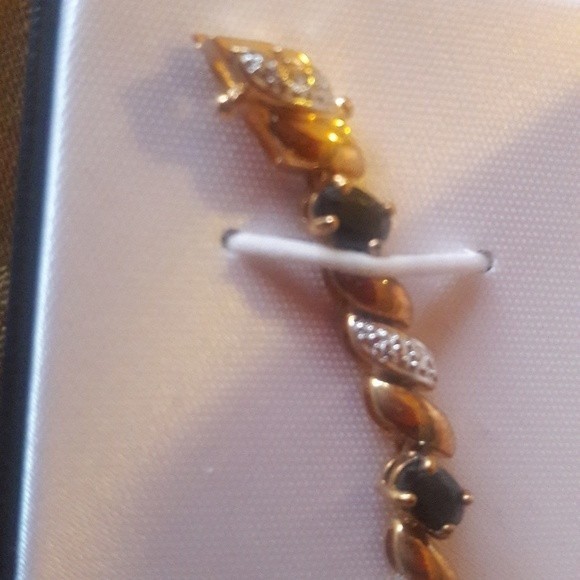 NWOT Tennis Bracelet 18kt Gold Sapphire Diamond - Picture 3 of 6